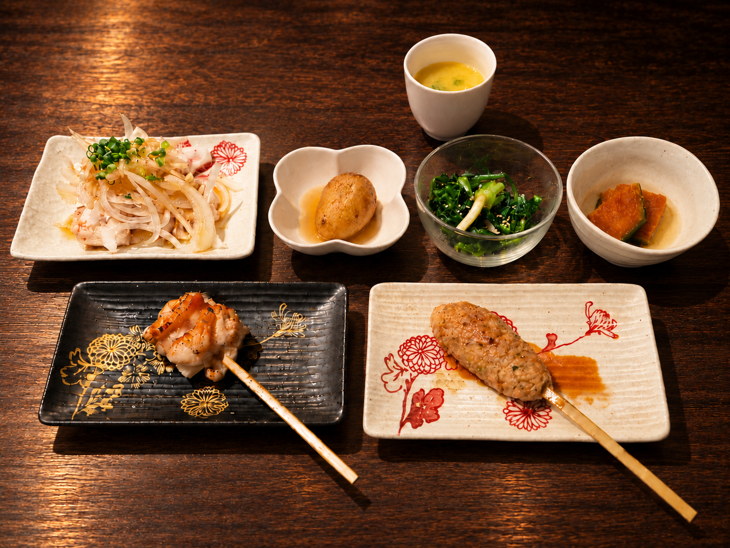 大将おすすめ三昧〈軽〉。胸ポン酢とおつまみ、串焼き、つくね、鶏スープ